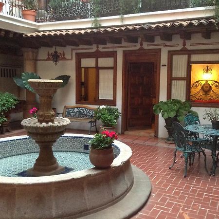 Pátzcuaro Hotel Los Escudos מראה חיצוני תמונה